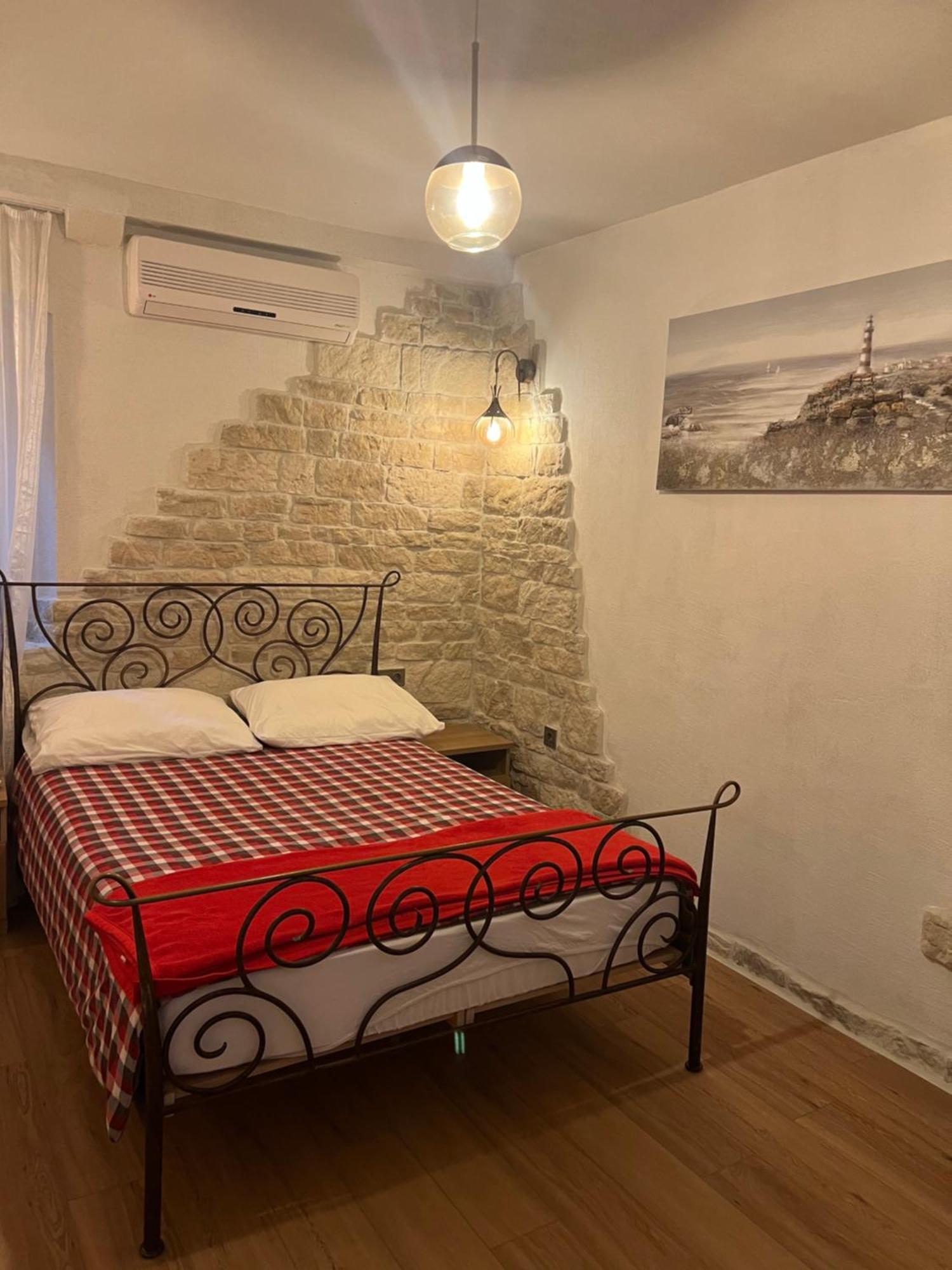 Apartment Nikolina Trogir Zewnętrze zdjęcie