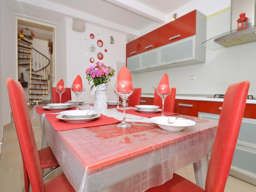 Apartment Nikolina Trogir Zewnętrze zdjęcie